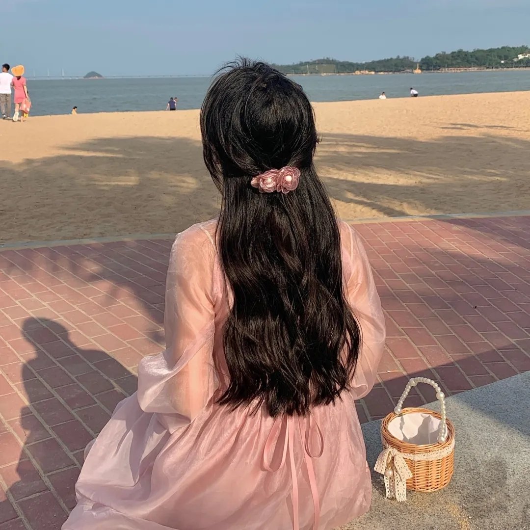 小安妮 在线观看封面